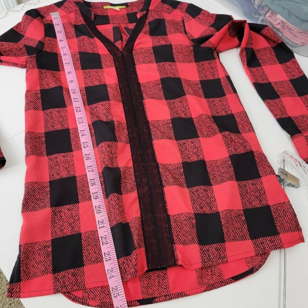 Gianni Bini Blouse XS Red Black Buffalo Plaid Lace Trim Boho Art-Inspired Blouse - Picture 8 of 9